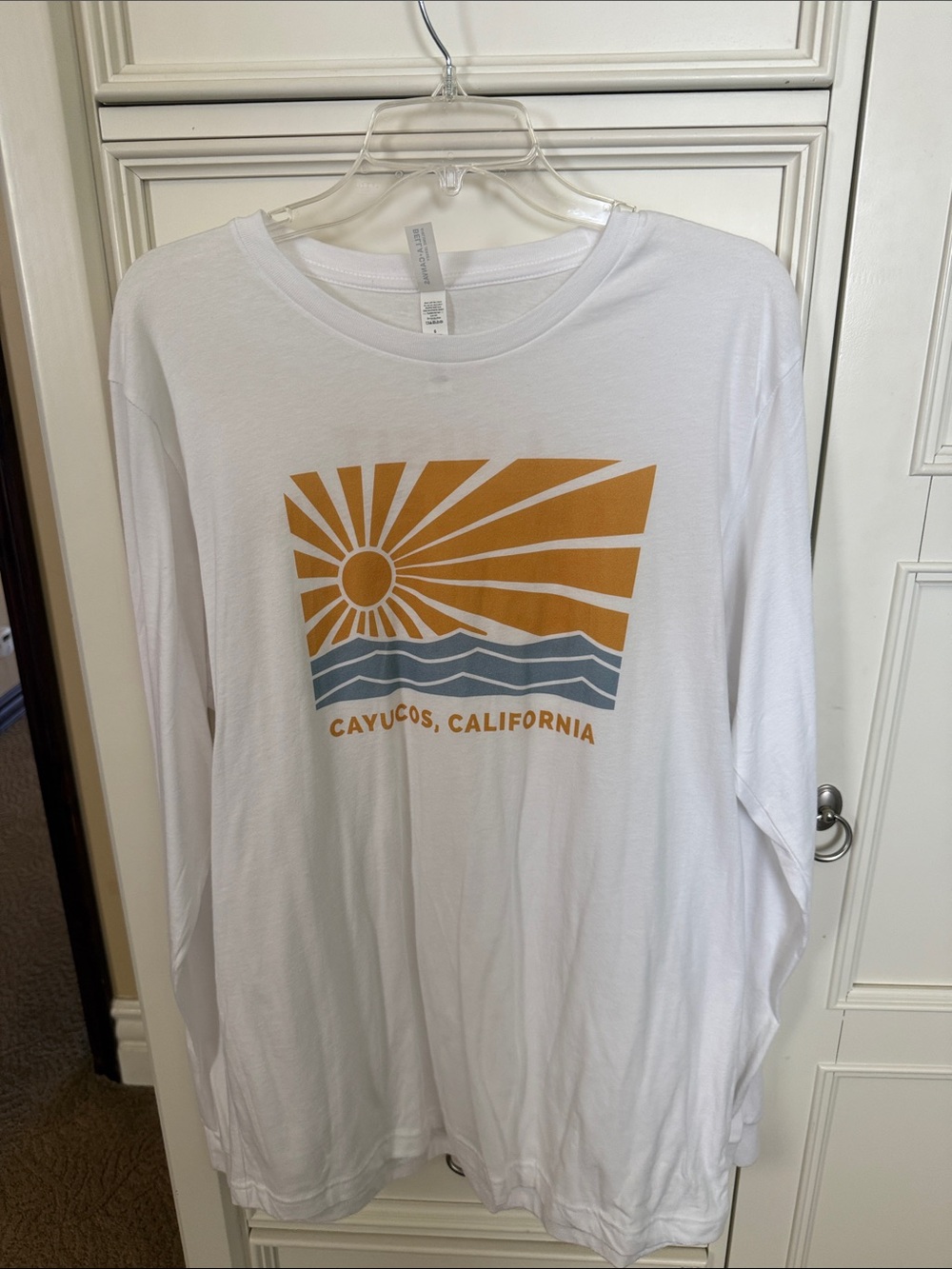 Cayucos Cookie Co. California White Long-Sleeve Graphic Tee